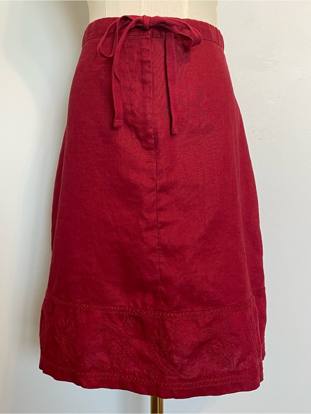 LINEN :: maroon drawstring skirt with embroidery - Crossroads